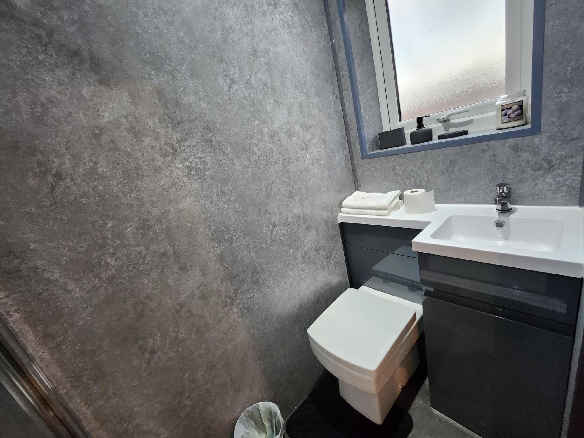 Bethel Guest Suite Norton  エクステリア 写真